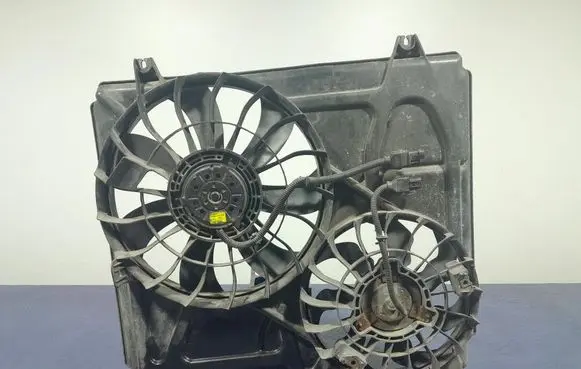 KIA Sorento Electric radiator cooling fan 