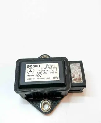 Mercedes-Benz SL R230 Yaw turn rate sensor 0265005246 A0025426618