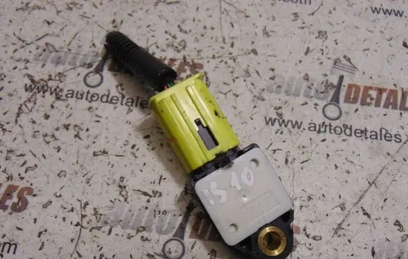 Lexus IS 220D-250-350 Airbag deployment crash/impact sensor 898310P020