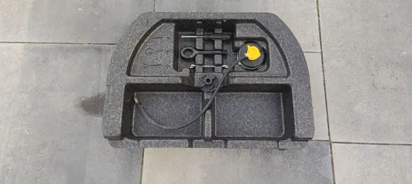 KIA Picanto Trunk/boot lower side trim panel 09149A30003