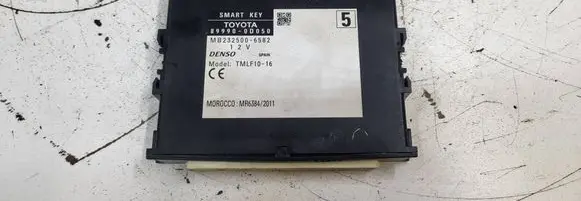Toyota Yaris Door central lock control unit/module 899900D050 MB2325006582