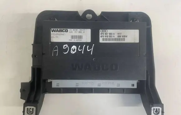 Audi A6 Allroad C6 Air suspension control unit module (rear) 4f0907553a 4f0910553a