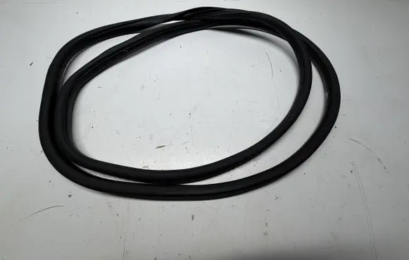 KIA Ceed Front door rubber seal 