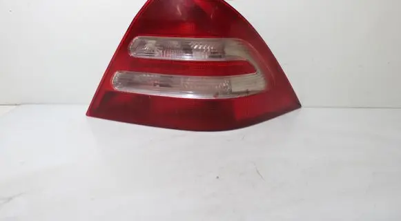 Mercedes-Benz C W203 Rear/tail lights