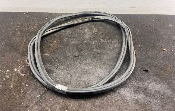 Audi A4 S4 B8 8K Front door rubber seal 8K0831721E 8K0831721F