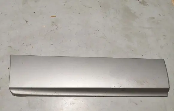 Buick Encore I Rear door trim (molding) 95483007