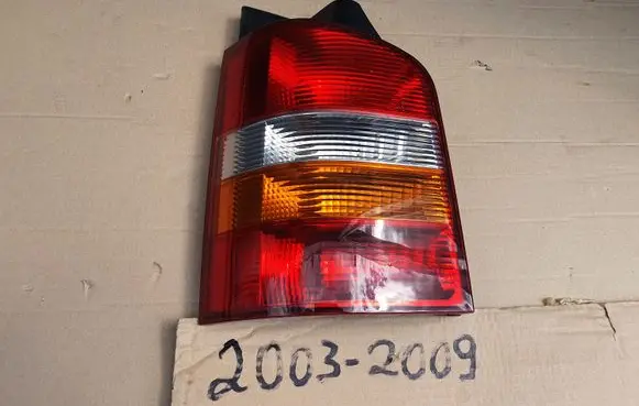 Volkswagen Transporter - Caravelle T5 Rear/tail lights 7H0945095G