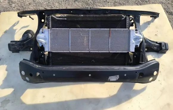 Volkswagen Transporter - Caravelle T5 Front piece kit 073893 0130303966 0130303290