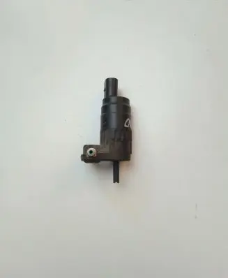 Skoda Octavia Mk2 (1Z) Windscreen/windshield washer pump 1K6955651
