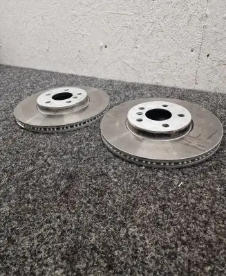 BMW X1 U11 Front brake disc 6891079