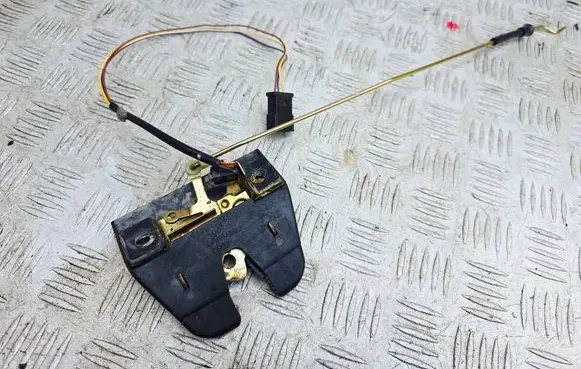 Audi Cabriolet B3 8G Tailgate/trunk/boot lock/catch/latch 893827505A