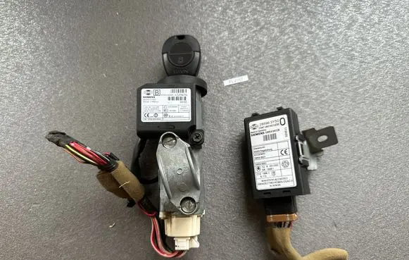 Nissan Patrol Y61 Ignition lock 28590C9902 285963Y50