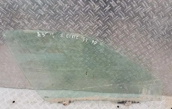 Honda Civic Front door window glass four-door