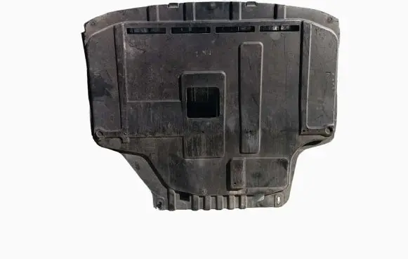 Ford Fiesta Engine splash shield/under tray 8A616M001AG