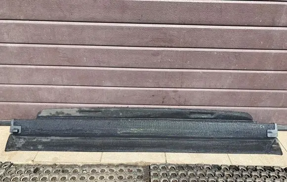 Parcel shelf load cover