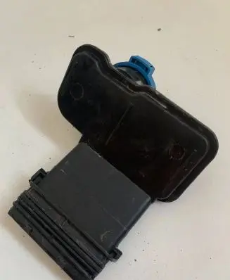 BMW 5 G30 G31 Windshield washer fluid reservoir/tank 7357287 10543512 28042017