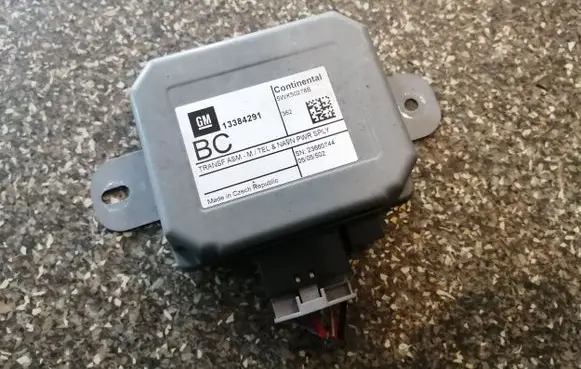 Opel Astra J GPS navigation control unit/module 13384291