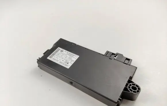 BMW 3 E90 E91 Engine ECU kit and lock set 9226238