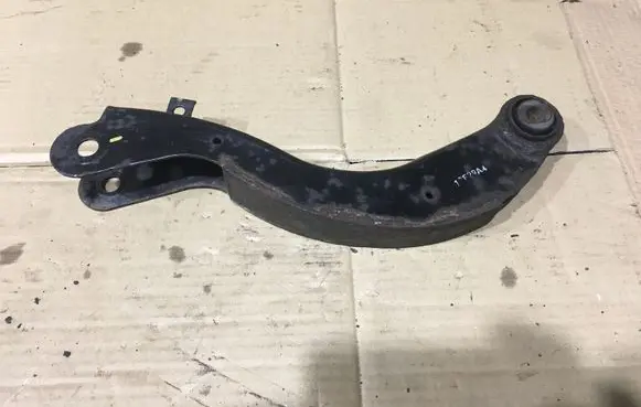 Chevrolet Captiva Rear control arm 12F29A4 120F28