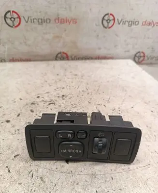 Toyota Avensis T250 Wing mirror switch 183575