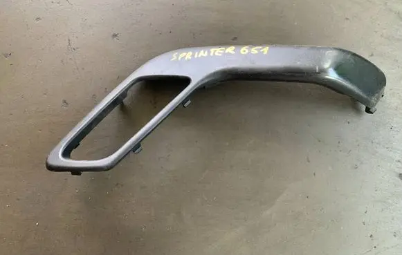Mercedes-Benz Sprinter W906 Front door interior handle trim A9067270487 3052448