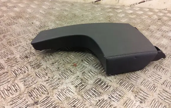 Opel Insignia A Armrest 