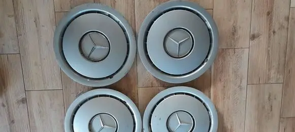 Mercedes-Benz E W124 R15 wheel hub/cap/trim 1244010424 2014010324