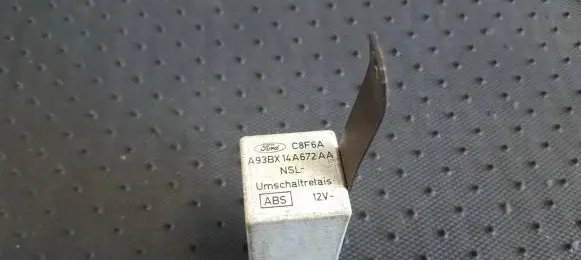 Ford Mondeo MK I Other relay A93BX14A672AA C8F6A