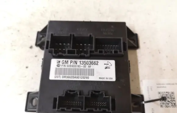 Opel Insignia A Seat control module 13503662 5DS93378302