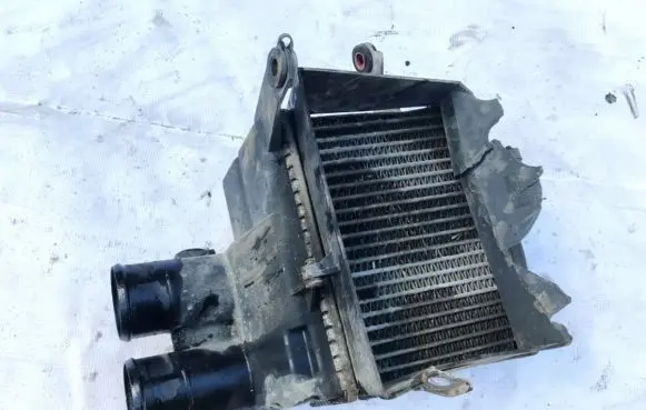 Mitsubishi Carisma Intercooler radiator