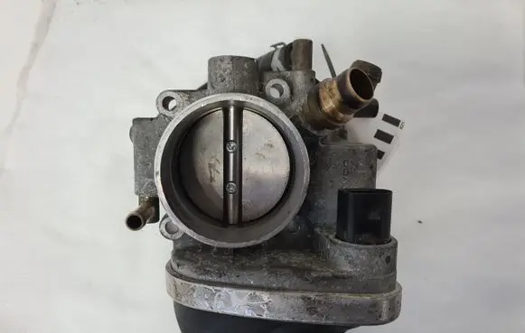 Opel Astra G Throttle valve 5556238 A2C53192017