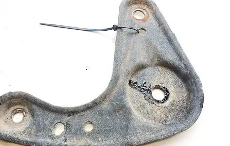Renault Laguna II Engine mounting bracket 