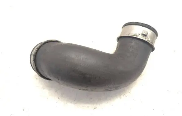 Mercedes-Benz C W203 Intercooler hose/pipe A2035282882