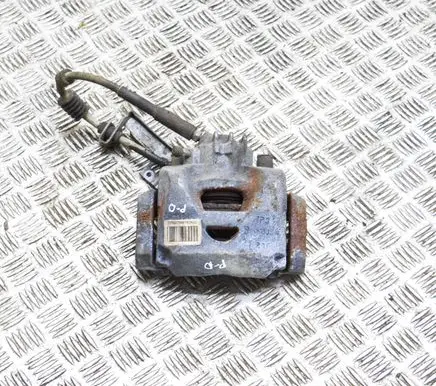 Peugeot 5008 Front brake caliper