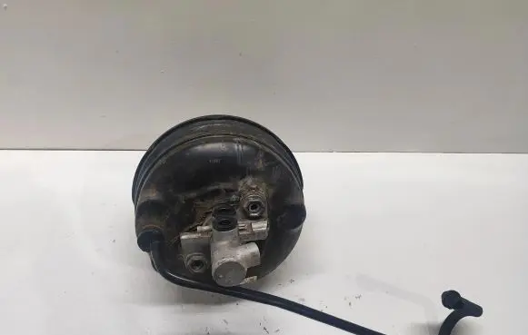 Audi A4 S4 B7 8E 8H Brake booster 8E0612105P