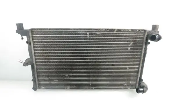 Seat Alhambra (Mk1) Coolant radiator 7M3121253B