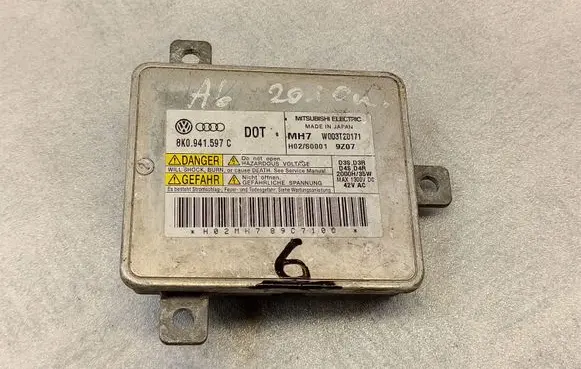 Audi A6 S6 C6 4F Headlight ballast module Xenon 8K0941597C