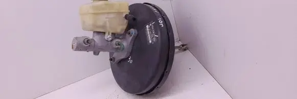 Dacia Sandero Brake booster 472105194R
