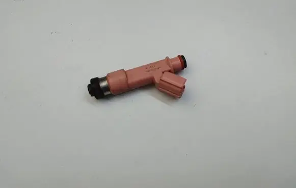 Toyota Yaris Fuel injector 2325021091