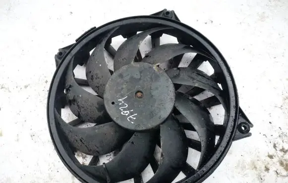 Peugeot 807 Radiator cooling fan shroud
