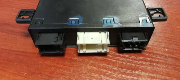 BMW 5 E39 Other control units/modules 8374805
