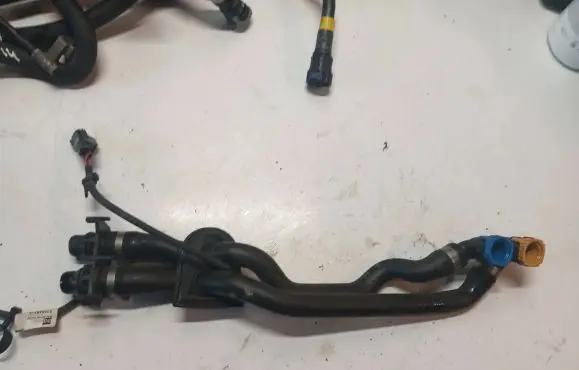 Volvo S60 Engine coolant pipe/hose 31338213