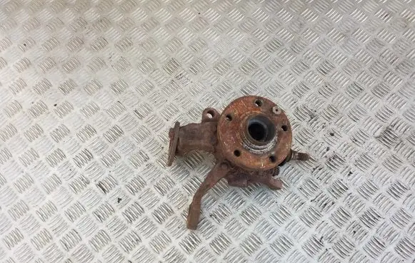 Volkswagen Transporter - Caravelle T4 Front wheel hub