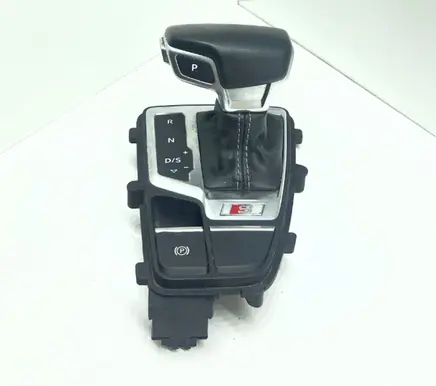Audi Q5 SQ5 Gear shifter surround trim plastic 80B713111B 80B927225