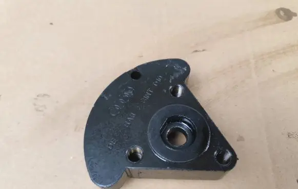Audi A6 S6 C6 4F Slide rail for timing chain 059103331H