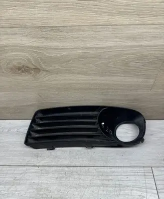 Volkswagen Sharan Front fog light trim/grill 7M7853683A