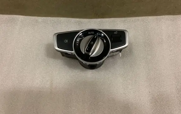 Mercedes-Benz E W213 Light switch A2229055508