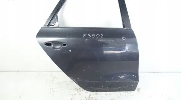 KIA Ceed Rear door