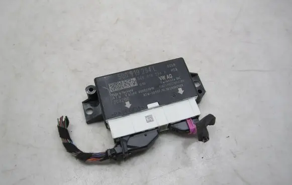 Volkswagen PASSAT B8 Parking PDC control unit/module 5Q0919294L 5Q0919294A 309260