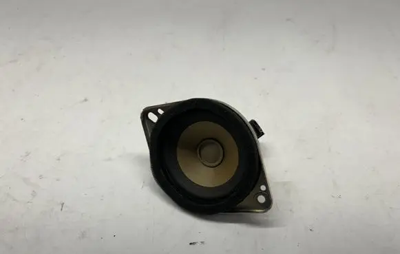 Ford Mustang VI Panel speaker FR3T18808NB